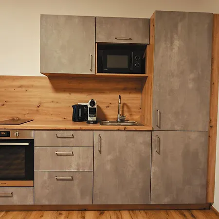 Pani's Gaestezimmer بيت ضيافة Kleinraming